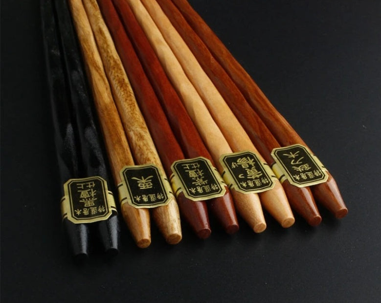 Coffret de baguettes japonaises en bois naturel – Set de 5 paires