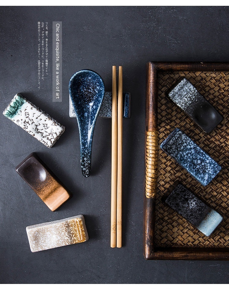 Repose-Baguettes Japonais en Céramique Émaillée – Style Wabi Sabi