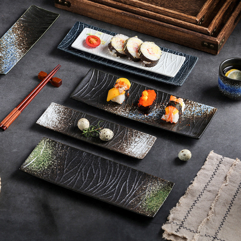Plat japonais rectangulaire en céramique – Style artisanal pour sushi et repas
